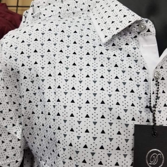 Triangle Pattern Design Shirt - Picture 2 of 7